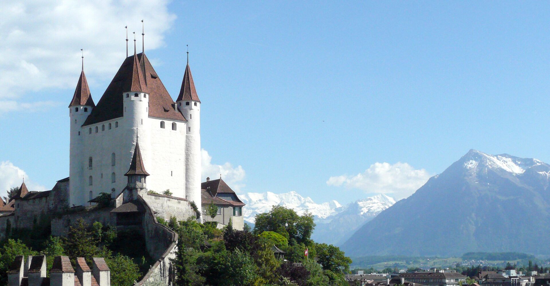 Fairytale Wedding at Thun Castle